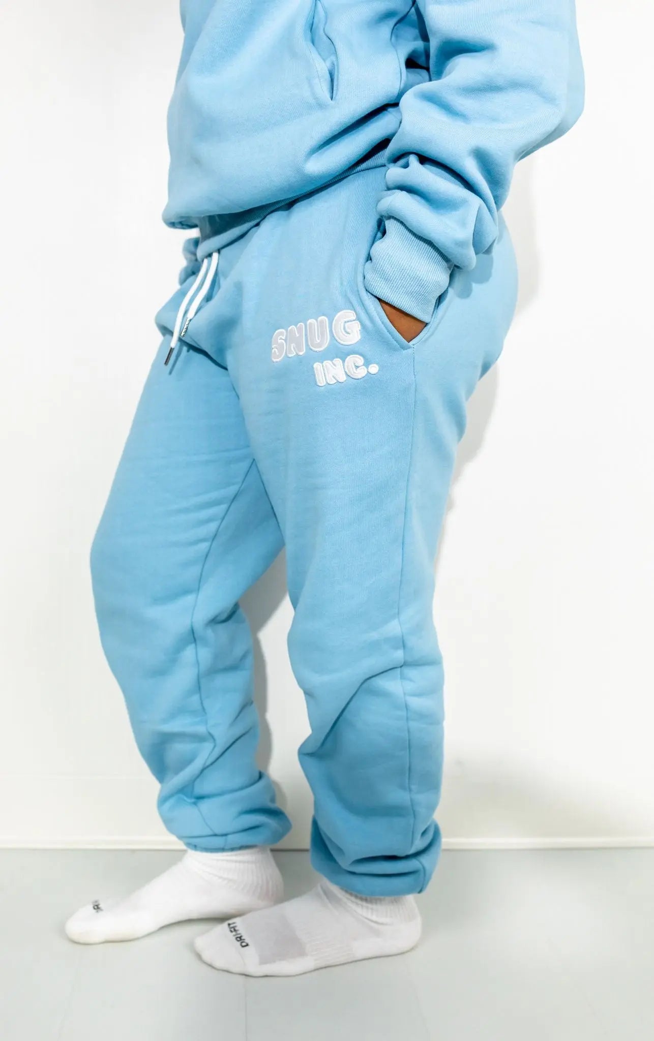 Sky Drift Sweat Pants - SNUG